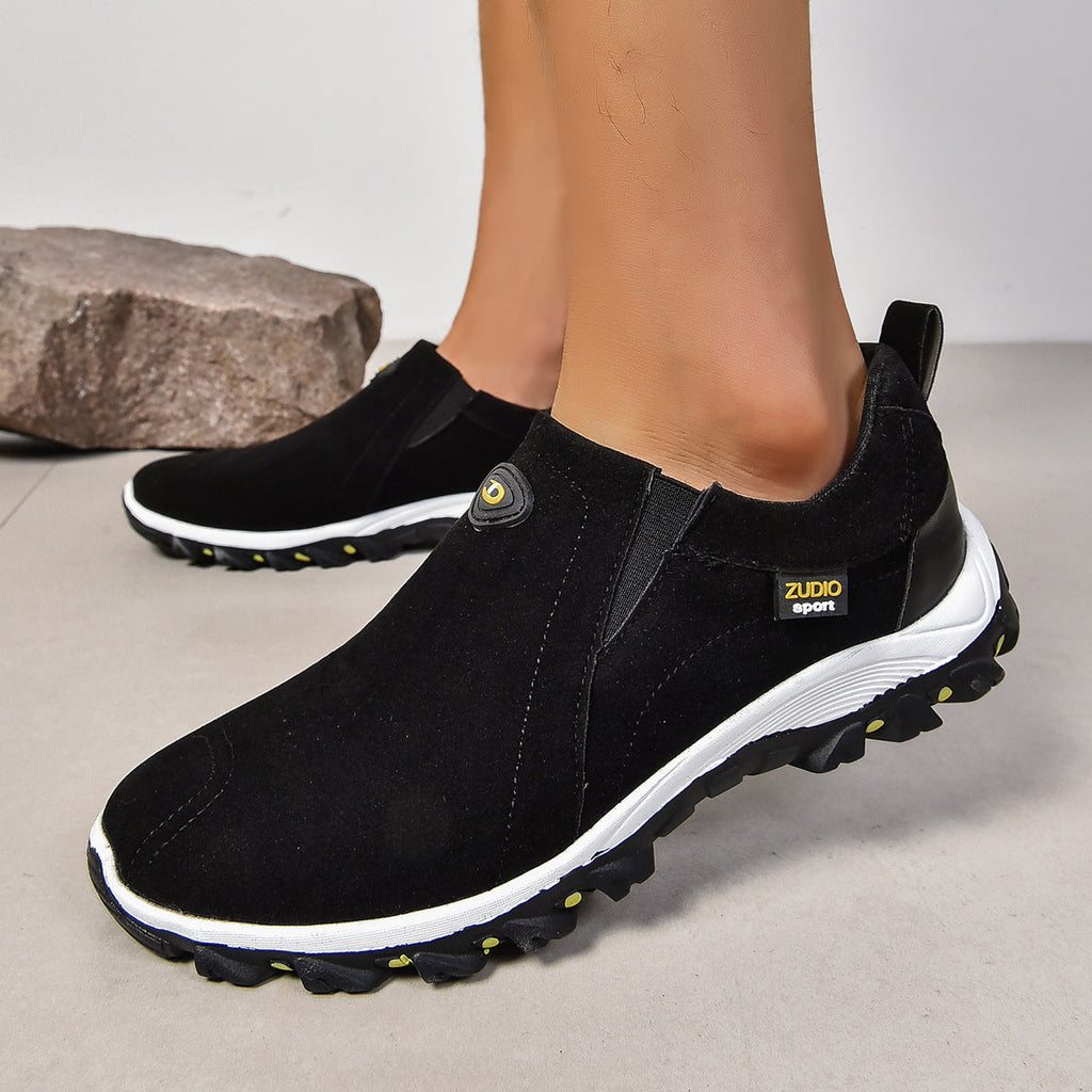 Inwalks® | Ortopedska obutev za prosti čas z ergonomsko obliko, ki lajša bolečine v stopalih, kolenih in hrbtu.